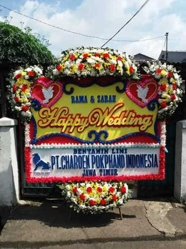 Karangan Bunga Pernikahan  di Nias
